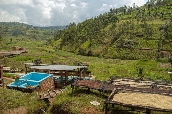 Titre de l'article connexe : "La révolution du recyclage de l'aluminium : comment l'industrie s'engage pour un avenir durable