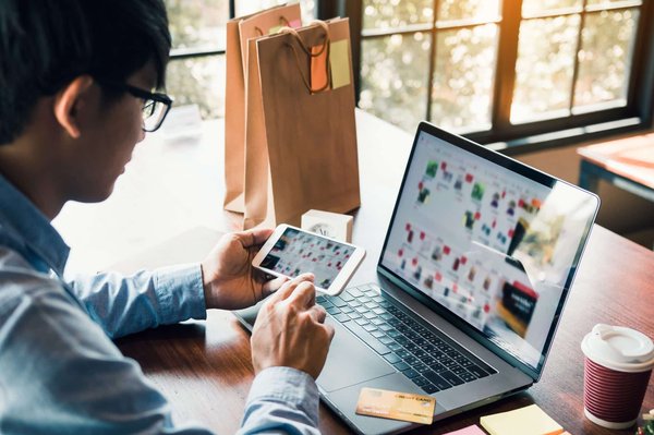 Quel est l'impact des avis clients sur le SEO de votre site e-commerce ?